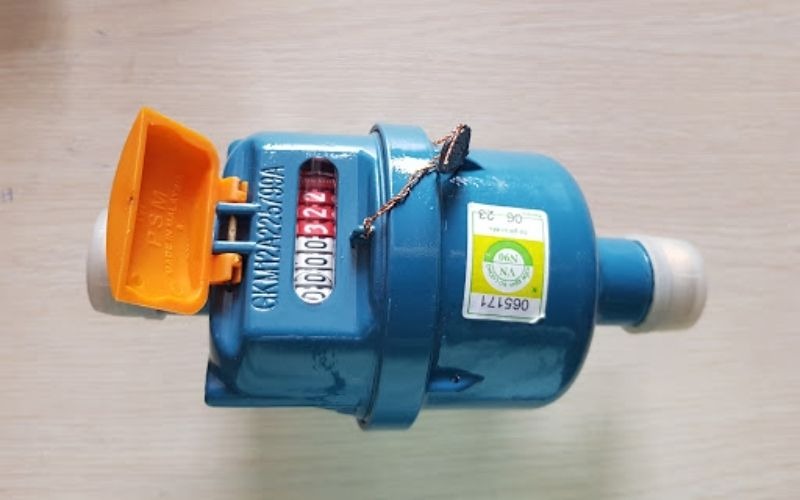 Cách đọc đồng hồ nước 4 số đen và 4 số đỏ