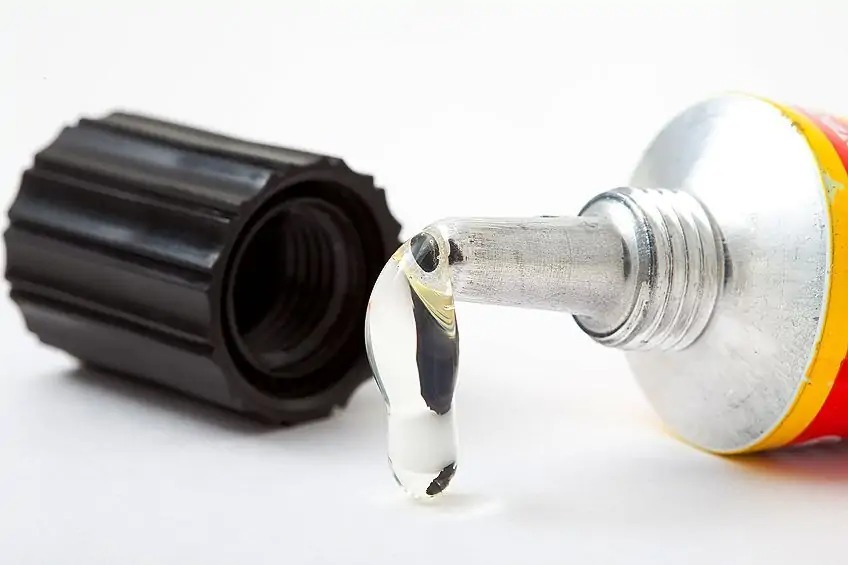 Cách nối ống HDPE với ống thép bằng keo chuyên dụng
